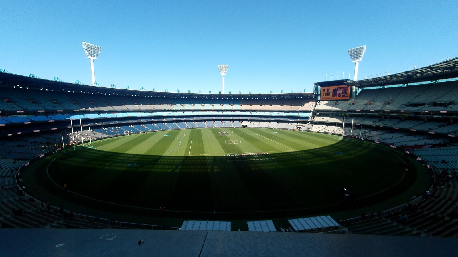 Melbourne Cricket Ground (MCG)